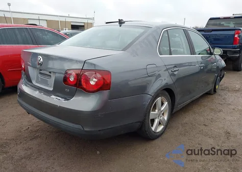 2008 Volkswagen Jetta Se/Sel из США, поврежденный, VIN 3VWRM71K98M054732